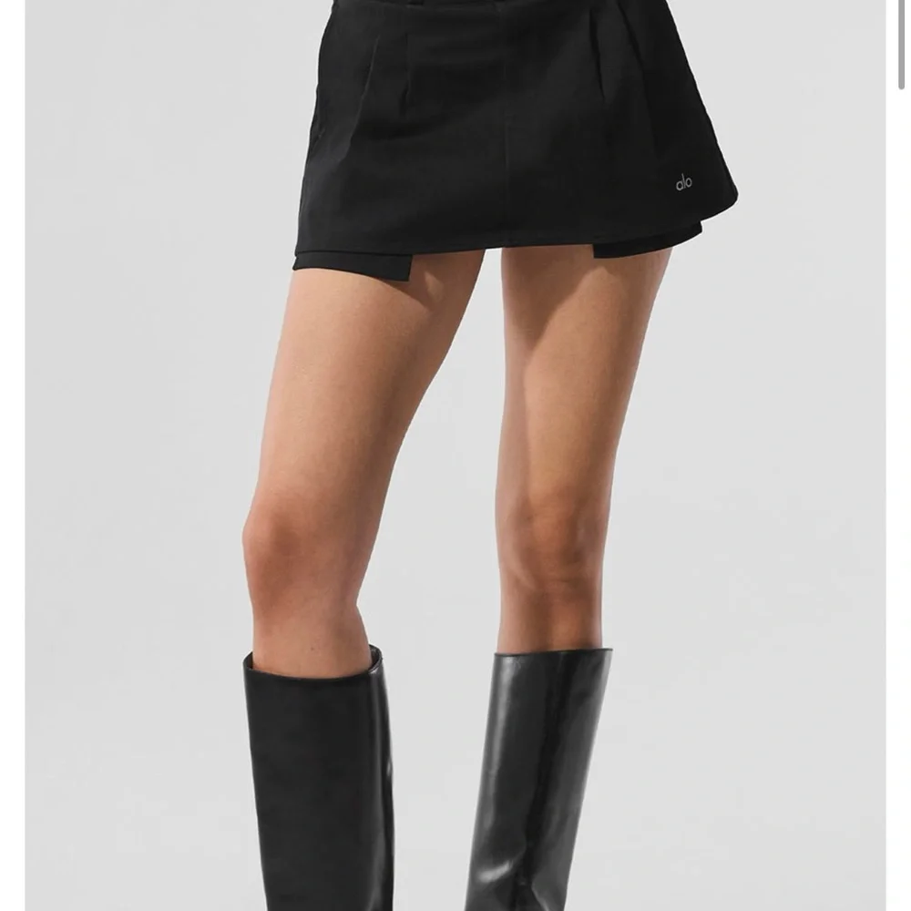 Alo Good Days mini skirt